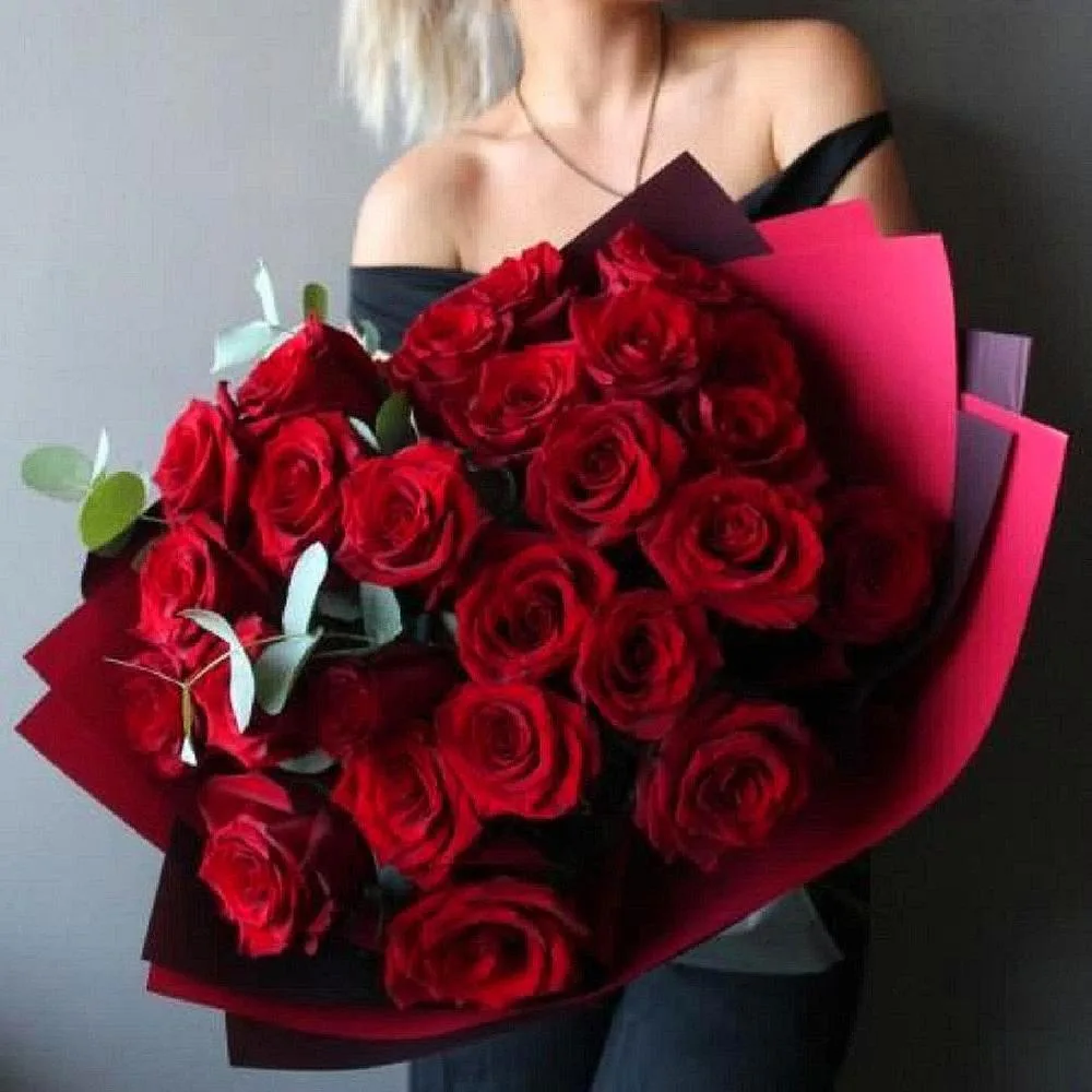 Роза красная 25шт